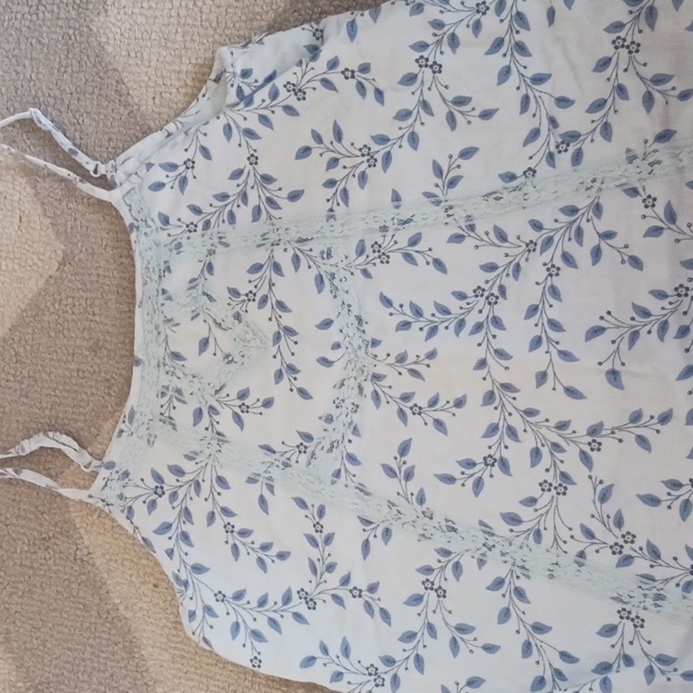 Blue flowery tank